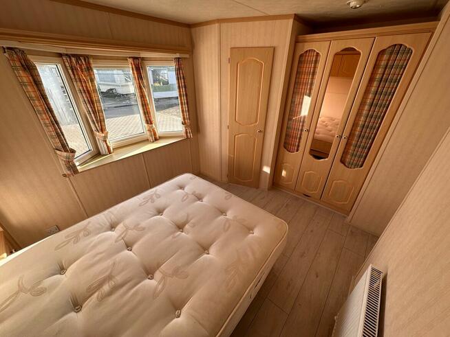 Całoroczny domek holenderski Willerby Dorchester 11,2 x 3,7m