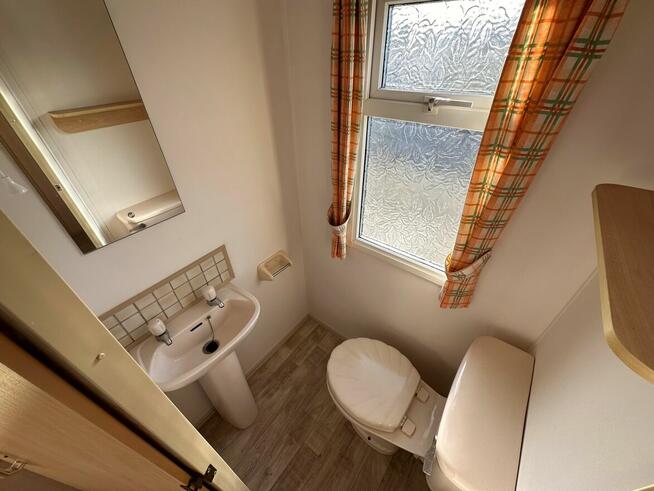 Całoroczny domek holenderski Willerby Dorchester 11,2 x 3,7m