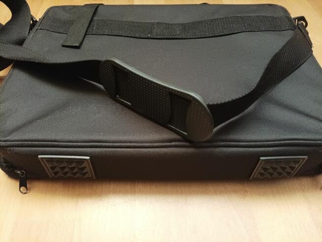 Torby do laptopa 15 cali