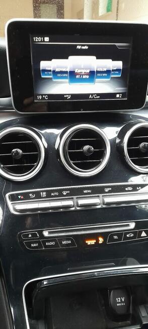 Mercedes-Benz C-180 Ambasady Pakistanu Samochod osobowy