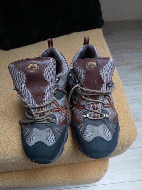 Buty trekingowe 42