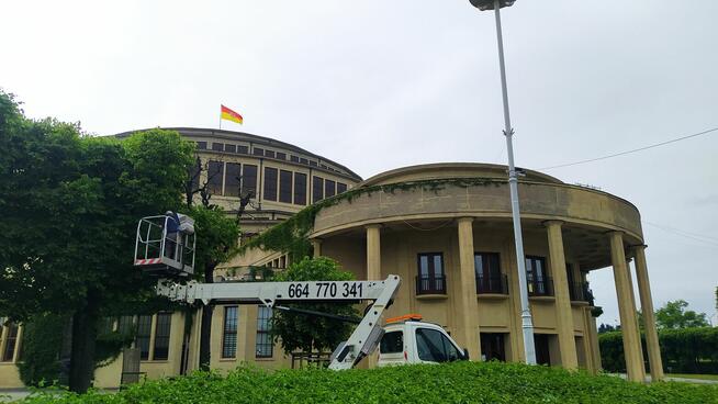 Lift Wroclaw Podnośnik Koszowy