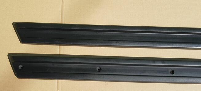 MERCEDES G klasa W460 W461 listwy progowe 3 drzwi PUR-RIM