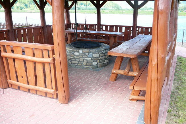 Klimatyzowany domek ze stawem dla 9 osób - Bieszczady