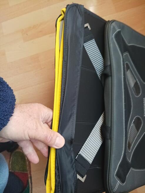 Torby do laptopa 15 cali