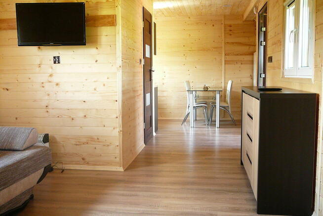 Klimatyzowany domek ze stawem dla 9 osób - Bieszczady