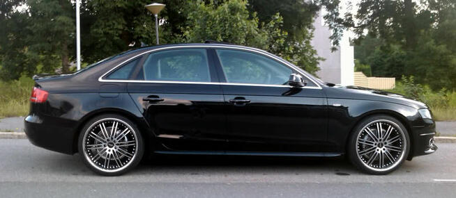 AUDI A4 S4 B8 S-LINE listwy progowe PUR-RIM