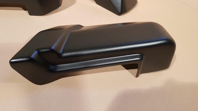 Mercedes G CLASS W460 W461 Narożniki zderzaka