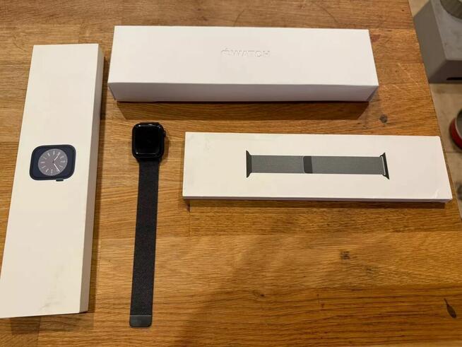 Apple Watch Series 8