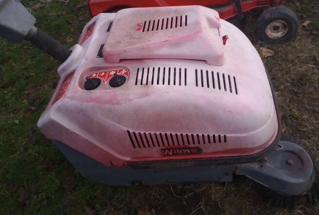 Sprzedam dwie zamiatarki