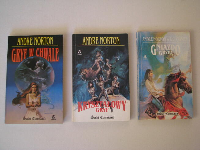 Andre Norton Kryształowy Gryf, Gryf w chwale, Gniazdo Gryfa