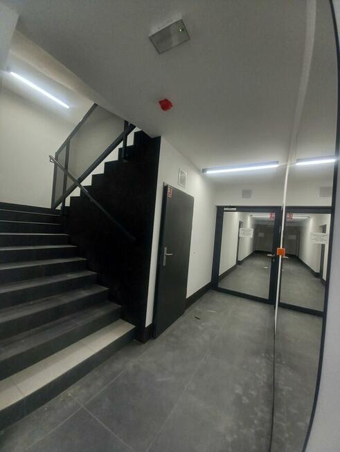 Nowoczesny rozkład: 4 POKOJE + 2 ŁAZIENKI + OGRÓDEK + GARAŻ