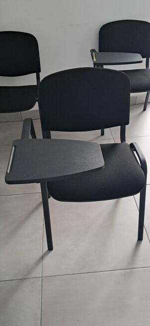 Krzesło konferencyjne z pulpitem