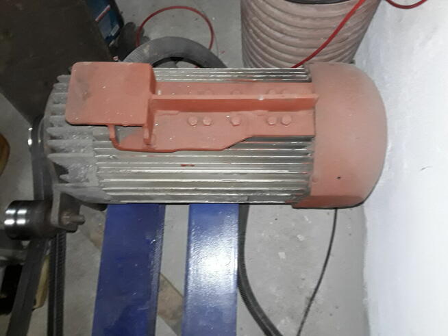 PRĄDNICA z agregatu chłodniczego 22kw