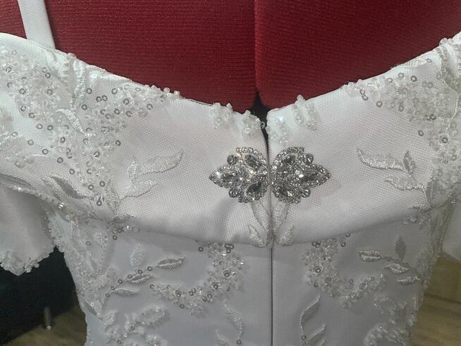 Suknia ślubna księżniczka