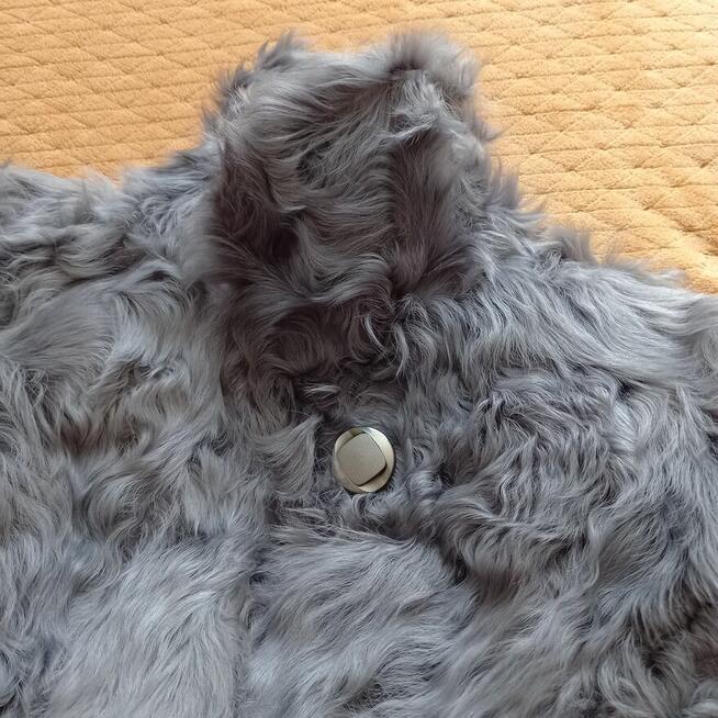 Futro szare naturalne z kóz