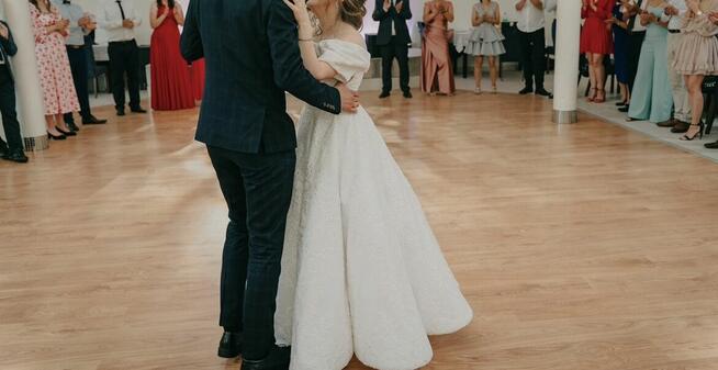 Suknia ślubna księżniczka