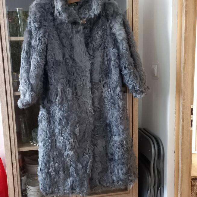 Futro szare naturalne z kóz