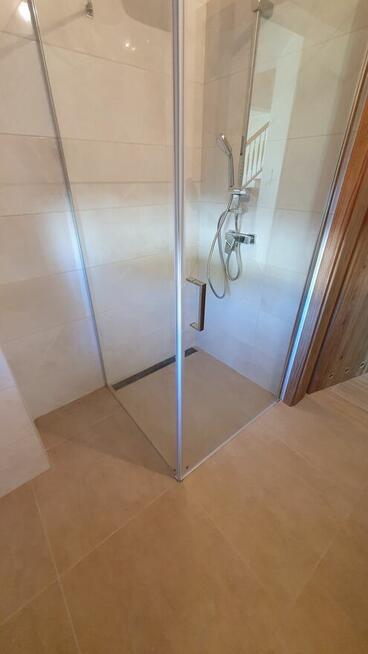 Układanie płytek, glazura, wykończenia łazienek