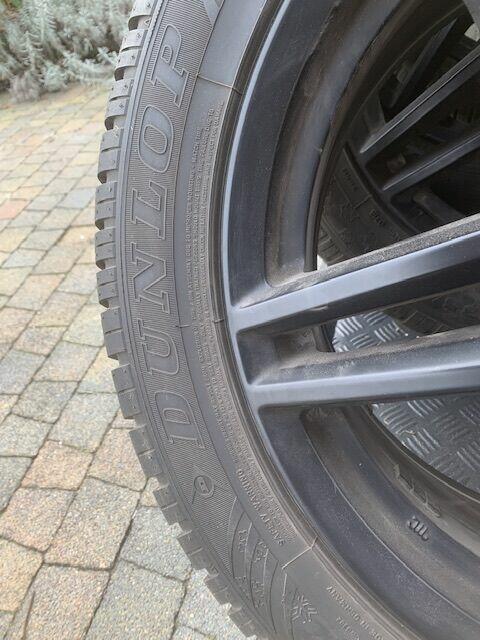 Sprzedam opony zimowe na alufelgach do mercedesa