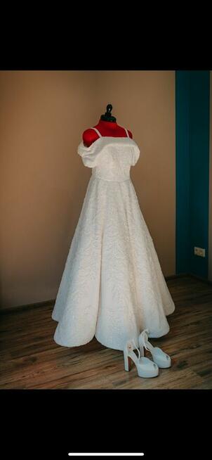 Suknia ślubna księżniczka