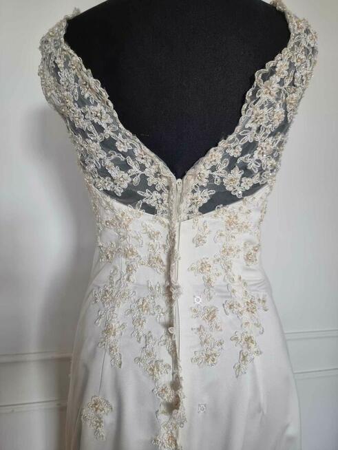 Tanio Sprzedam suknie ślubną rozmiar 36-38