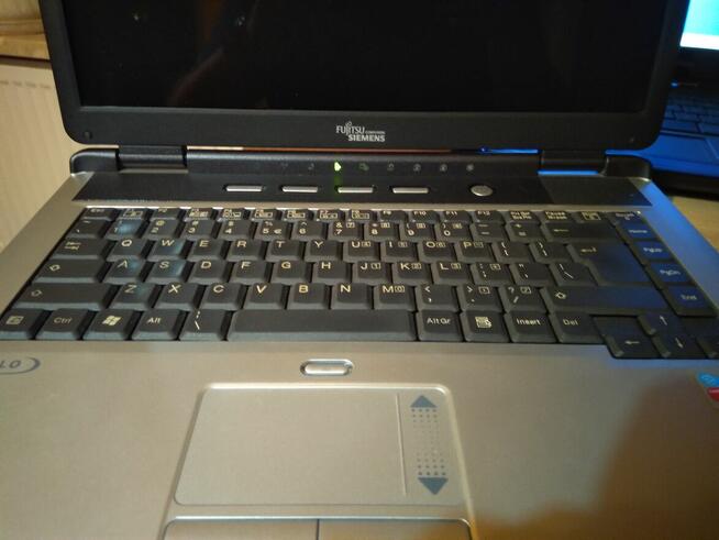 Laptop Fujitsu Siemens diagnostyka aut vcds itp.