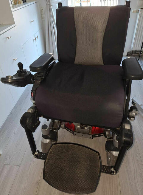 WÓZEK INWALIDZKI INVACARE STORM 4 X-PLORE