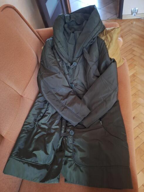 Sprzedam kurtkę zimową, ciepłą, długą, kolor oliwkowy rozm.