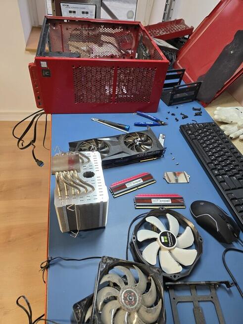 LunarTech Serwis Zielona Góra, naprawa PC, laptopów, konsol