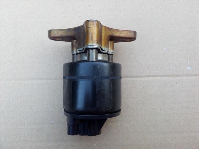 Zawór EGR 1.4 16V Opel Astra G Corsa C Z14XE