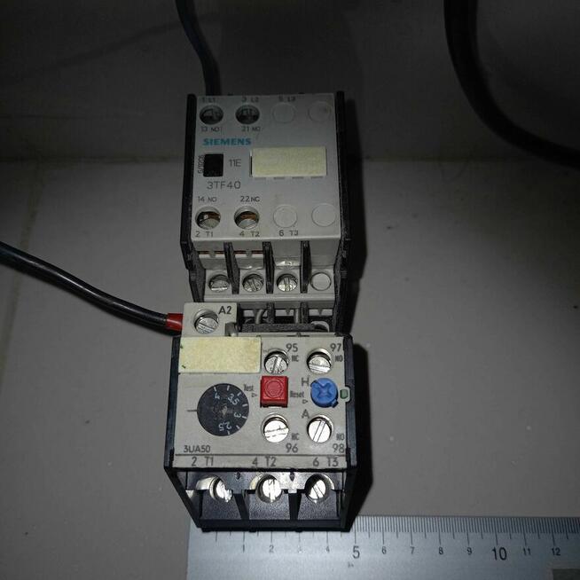 Stycznik Siemens trzyfazowy 3L silnikowy cewka 230V termik