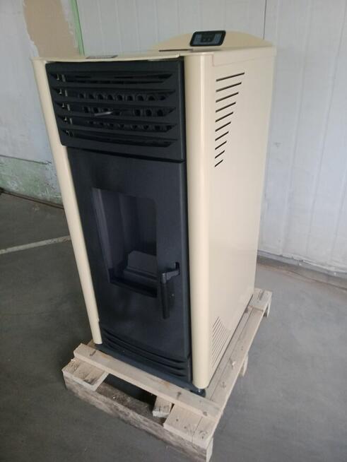 HELENA piec kominkowy, kominek na pellet 12 kW. - krem