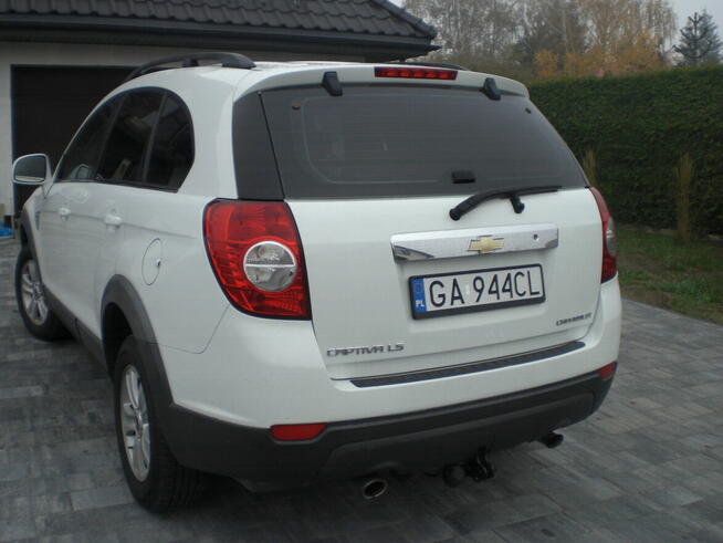 Chevrolet Captiva 2010 r. 2.4cm.