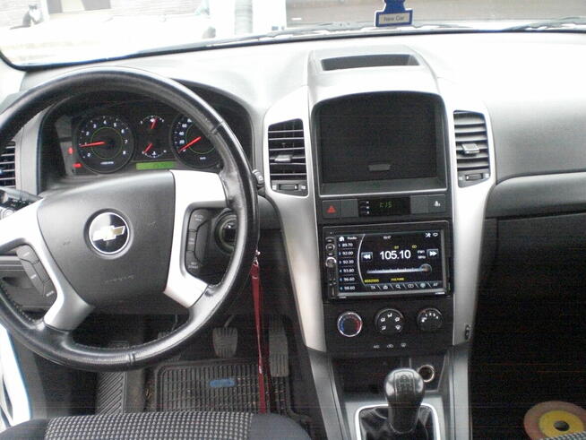 Chevrolet Captiva 2010 r. 2.4cm.