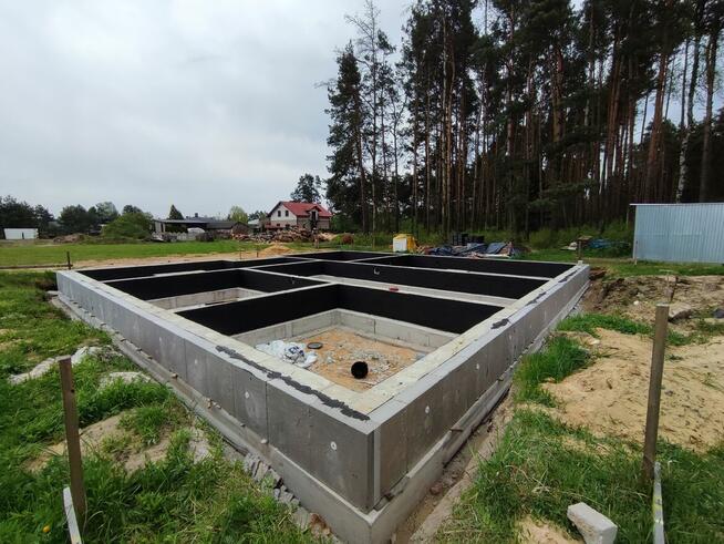 sprzedam działkę budowlaną z lasem