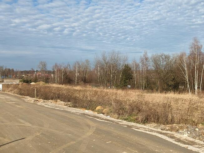 Okmiany - malownicza działka budowlana na wzniesienu