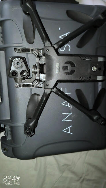 Parrot ANAFI USA GOV Dron z termowizją i dalmierzem 6 bateri