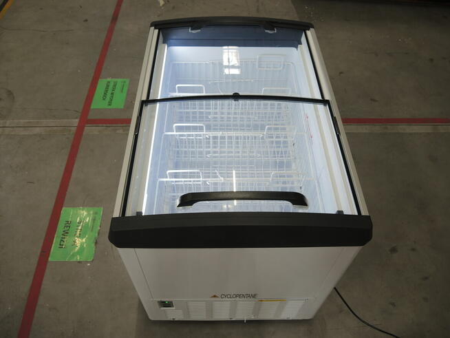 Dwustronna zamrażarka SD-460 CE z oświetleniem LED nowa.