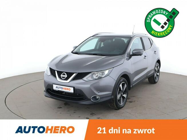 Nissan Qashqai navi, klima auto, kamera i czujniki parkowania, grzane fotele