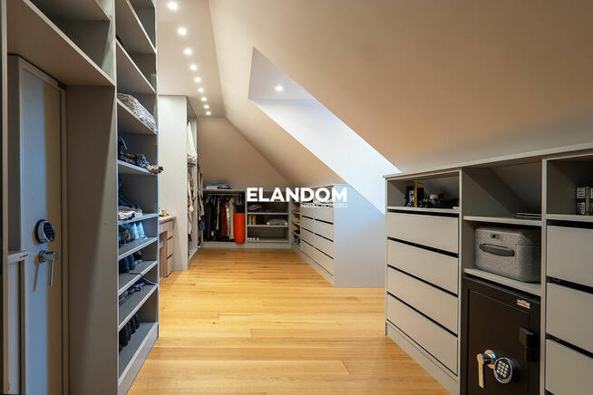 Twój Wymarzony i Nowoczesny Dom w Sercu Natury!