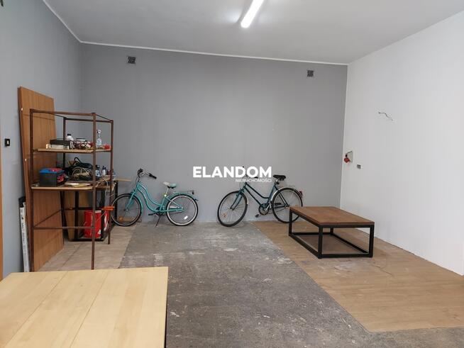 Niezalezny budynek warsztatowy z ogrodzoną posesją