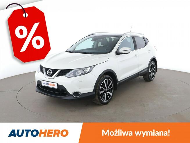 Nissan Qashqai skóra, panorama, navi, kamera i czujniki parkowania,