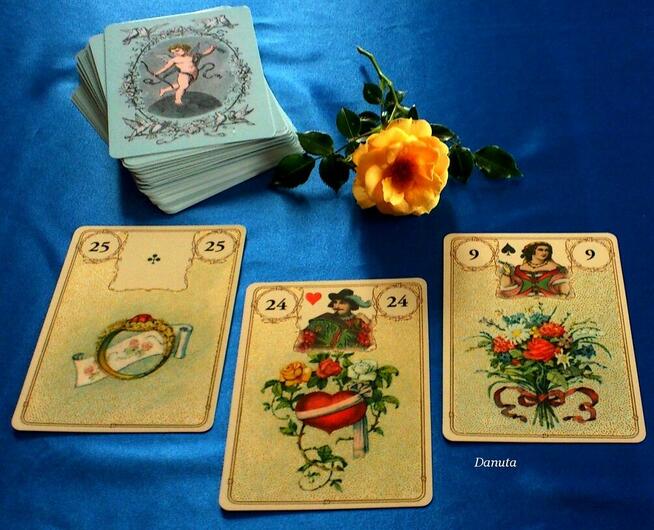 Wróżba Tarot Lenormand Runy analiza miłość praca finanse