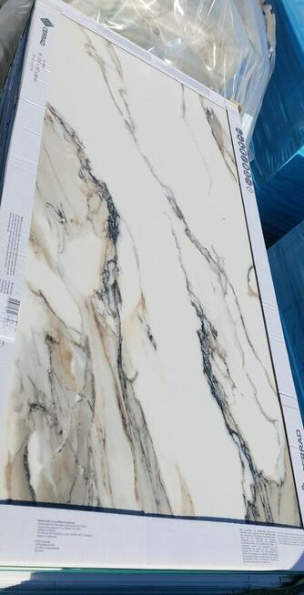 Płyty ścienne salonowe, łazienkowe 160x80 Calacatta gold g.1