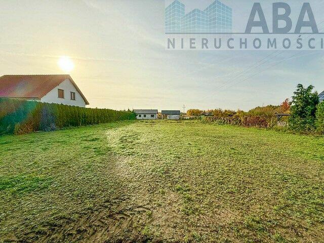 Działka budowlana w atrakcyjnej lokalizacji - Kępa