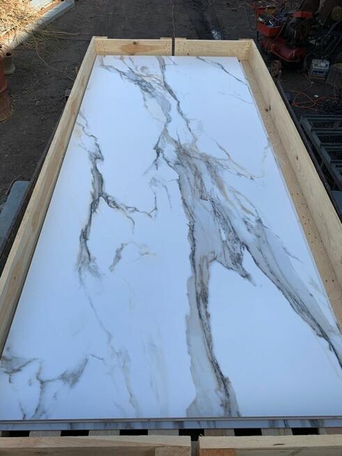 Płyty ścienne salonowe, łazienkowe 160x80 Calacatta gold g.1