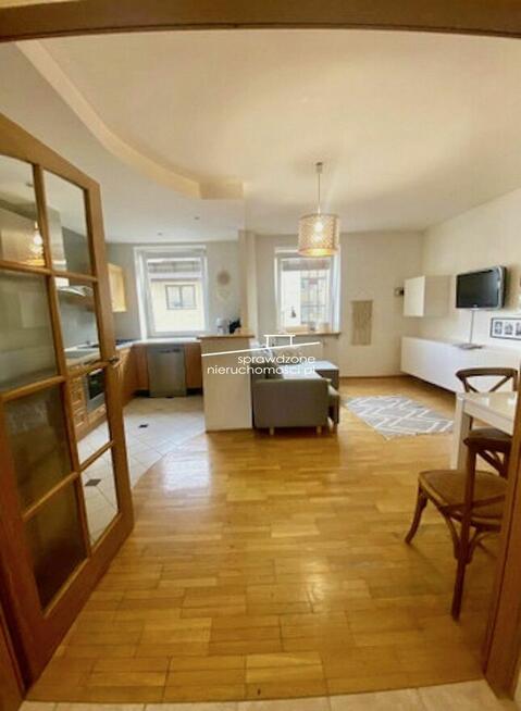 Wygodne 3-pokojowe przy Szpitalu Wojskowym przy ul. Szaserów