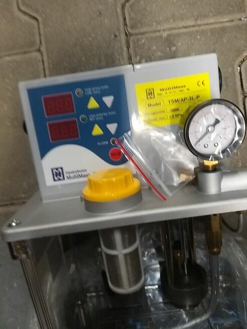 Pompa TSA/H2-8L-M ze zbiornikiem 8L metalowym