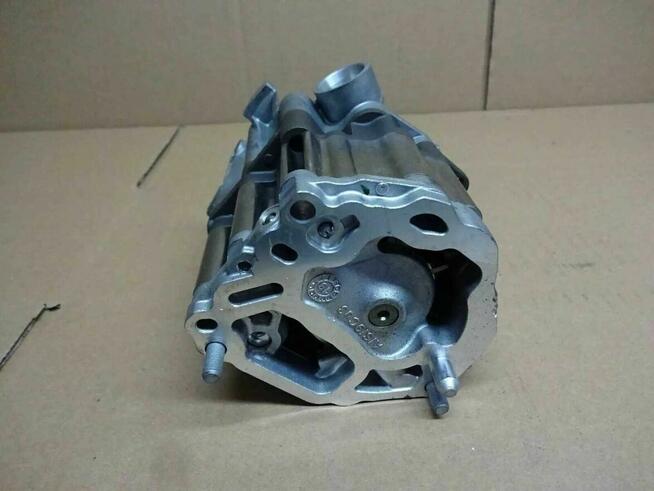 Mercedes-Benz Pompa oleju OM654 A 654 180 18 00 NOWA